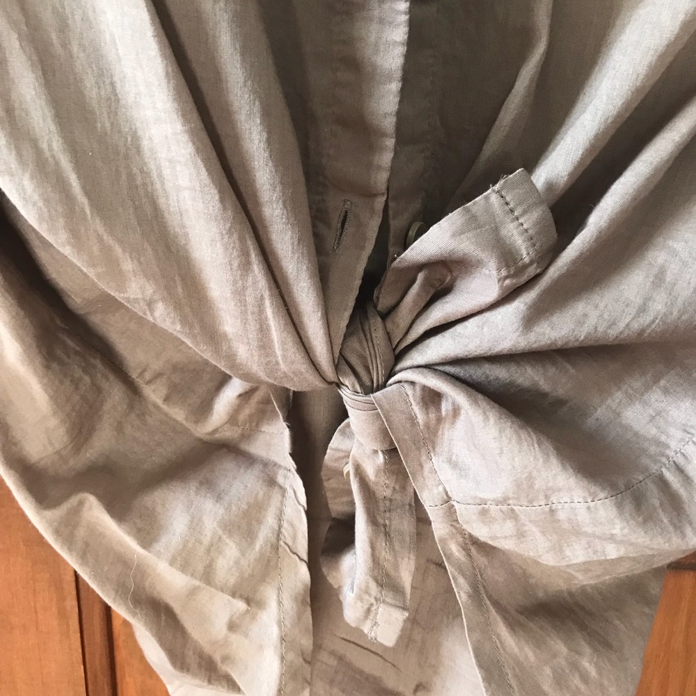 long button down - Picture 4 of 4